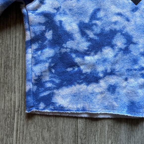 Champion Blue/White Drake Bulldogs Tie Dye Cropped Sweatshirt Size Medium - Picture 4 of 8